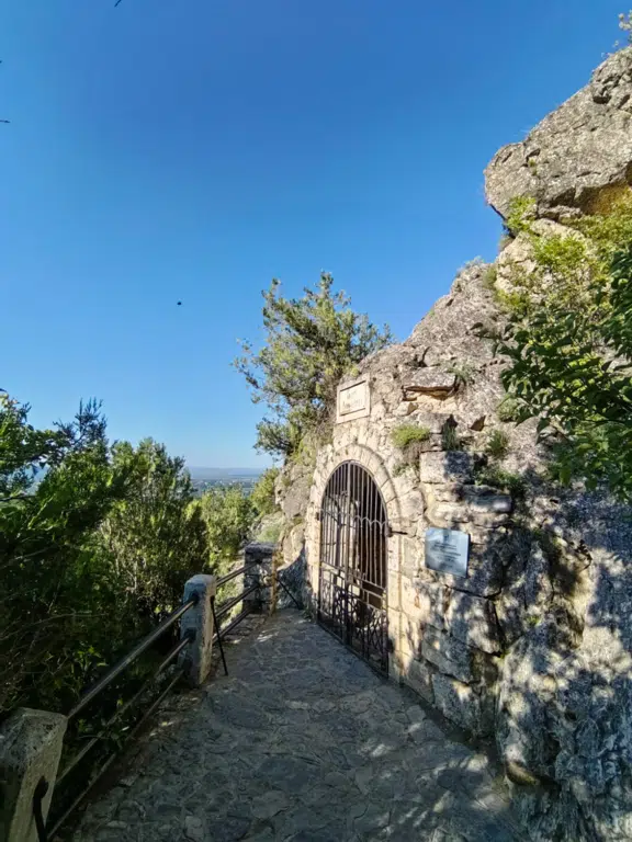 Gallery image